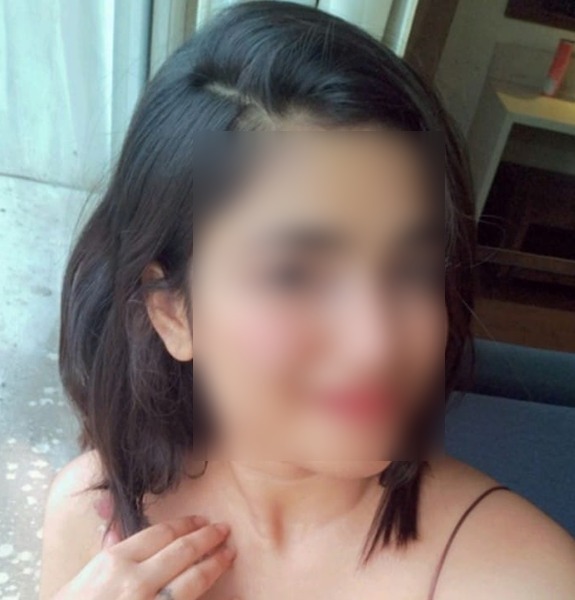  Dehradun Escort Reverse