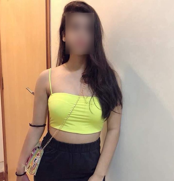  Dehradun Escort Reverse
